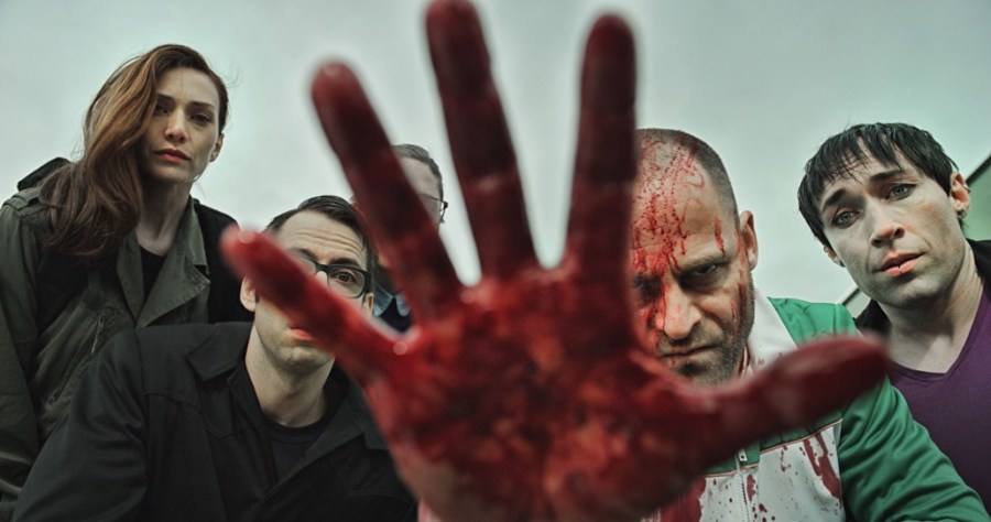 And...it's Glenn to the right!