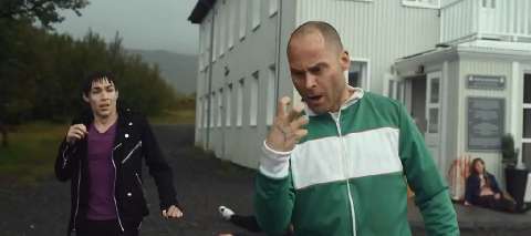 I'll hand it to ya! Glenn (left) in dismay!